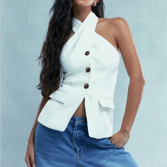 Stylish white button top - Picture 4 of 4